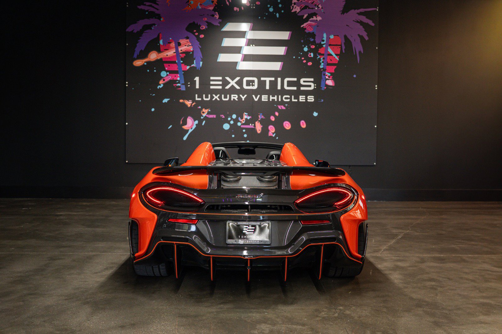 Used 2020 McLaren 600LT Spider photo 6