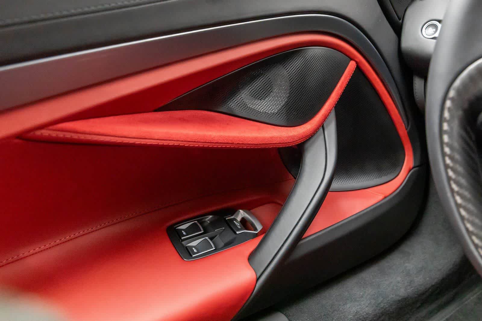 New 2026 McLaren 750S photo 26