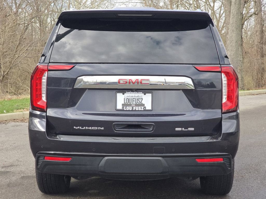 2023 GMC Yukon SLE