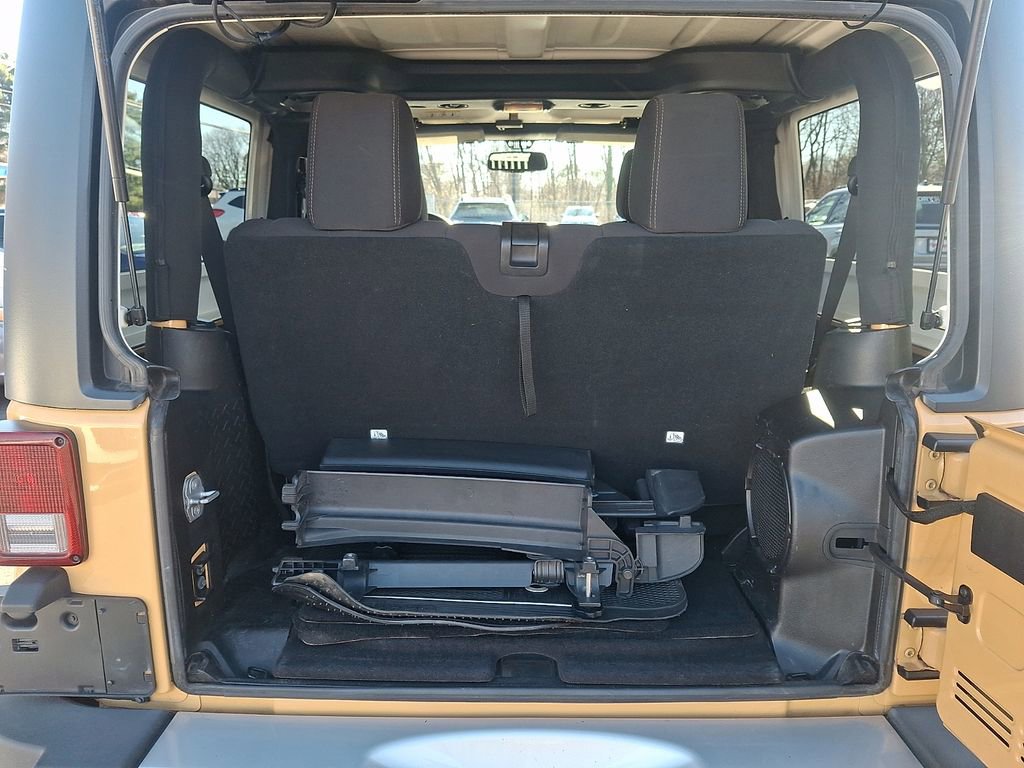 2013 Jeep Wrangler Sahara