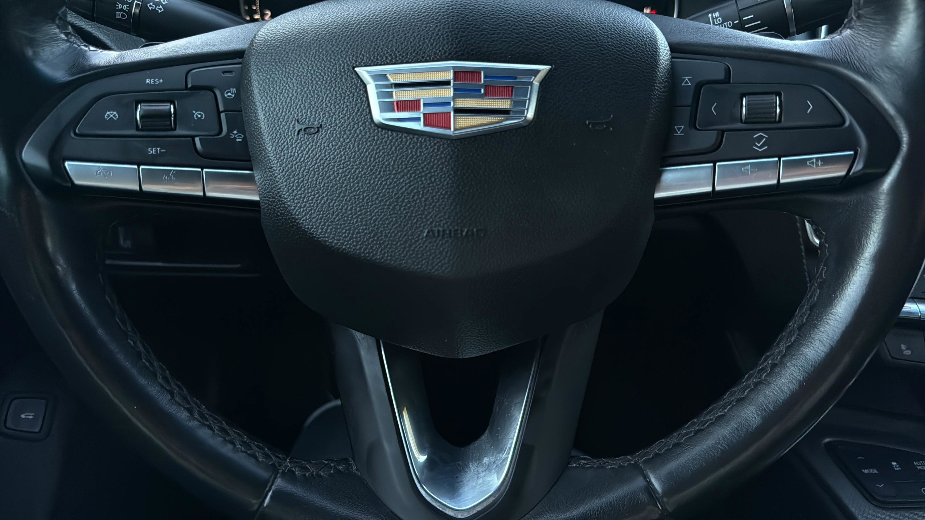 2023 Cadillac CT5 Luxury