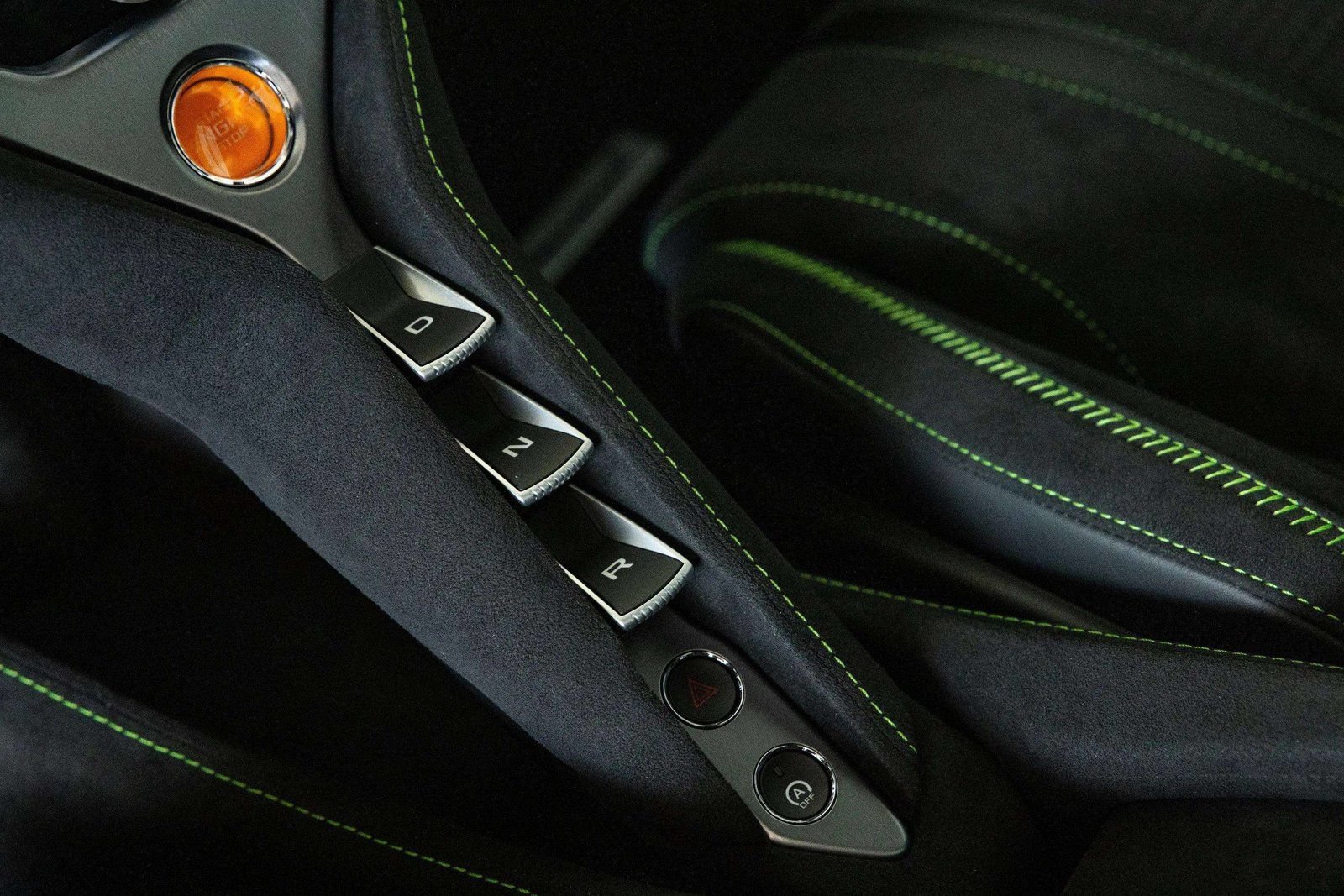 New 2026 McLaren 750S photo 28