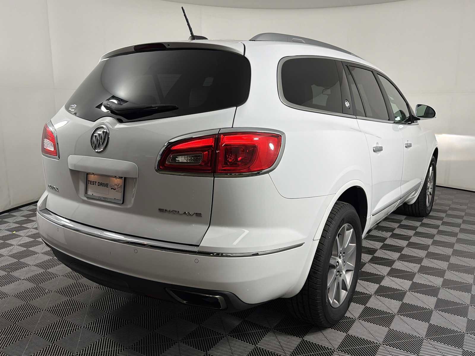 2016 Buick Enclave Leather
