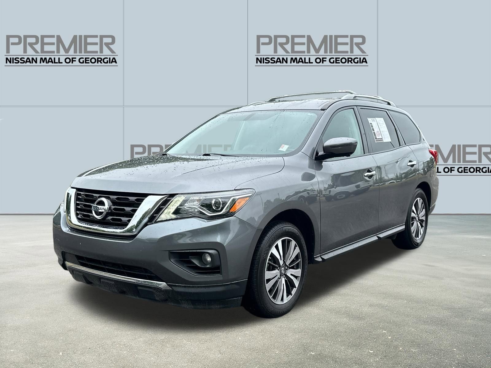 Used 2017 Nissan Pathfinder SL w/ SL Tech Package