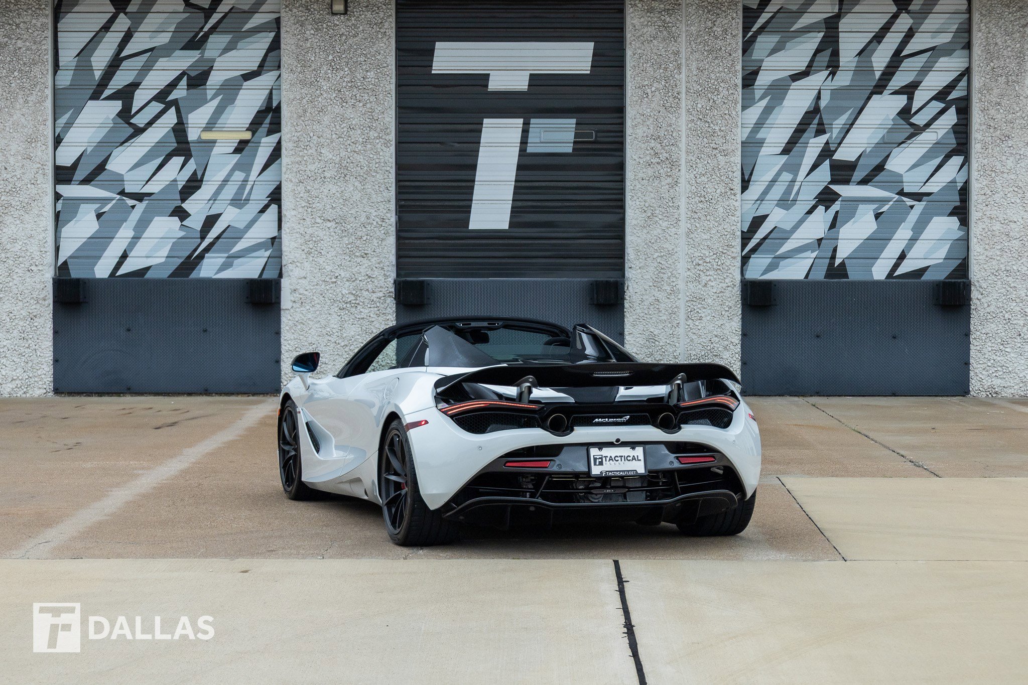 Used 2022 McLaren 720S Performance photo 11