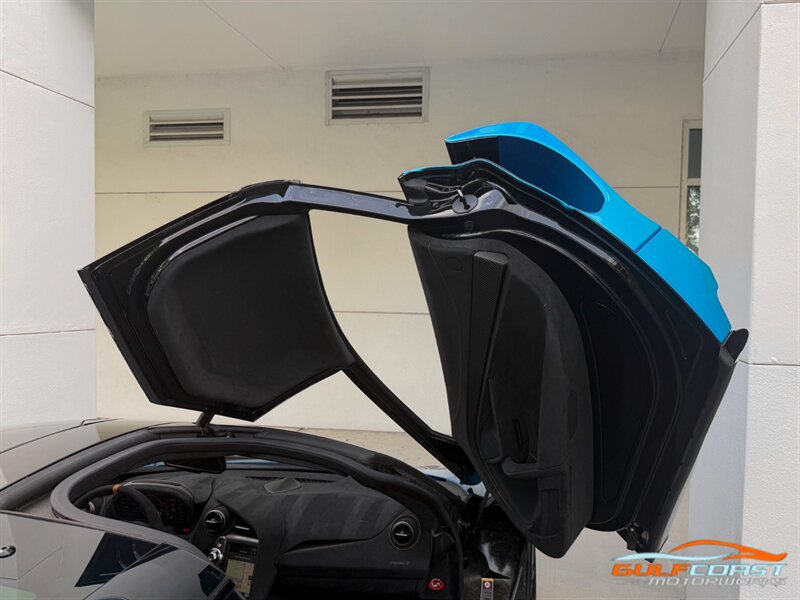 Used 2021 McLaren 765LT photo 39