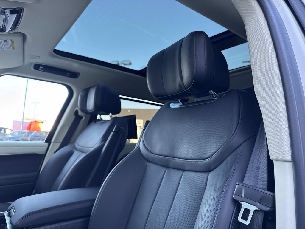 2024 Land Rover Range Rover Long Wheelbase Autobiography