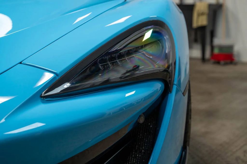 Used 2020 McLaren 600LT Spider photo 12