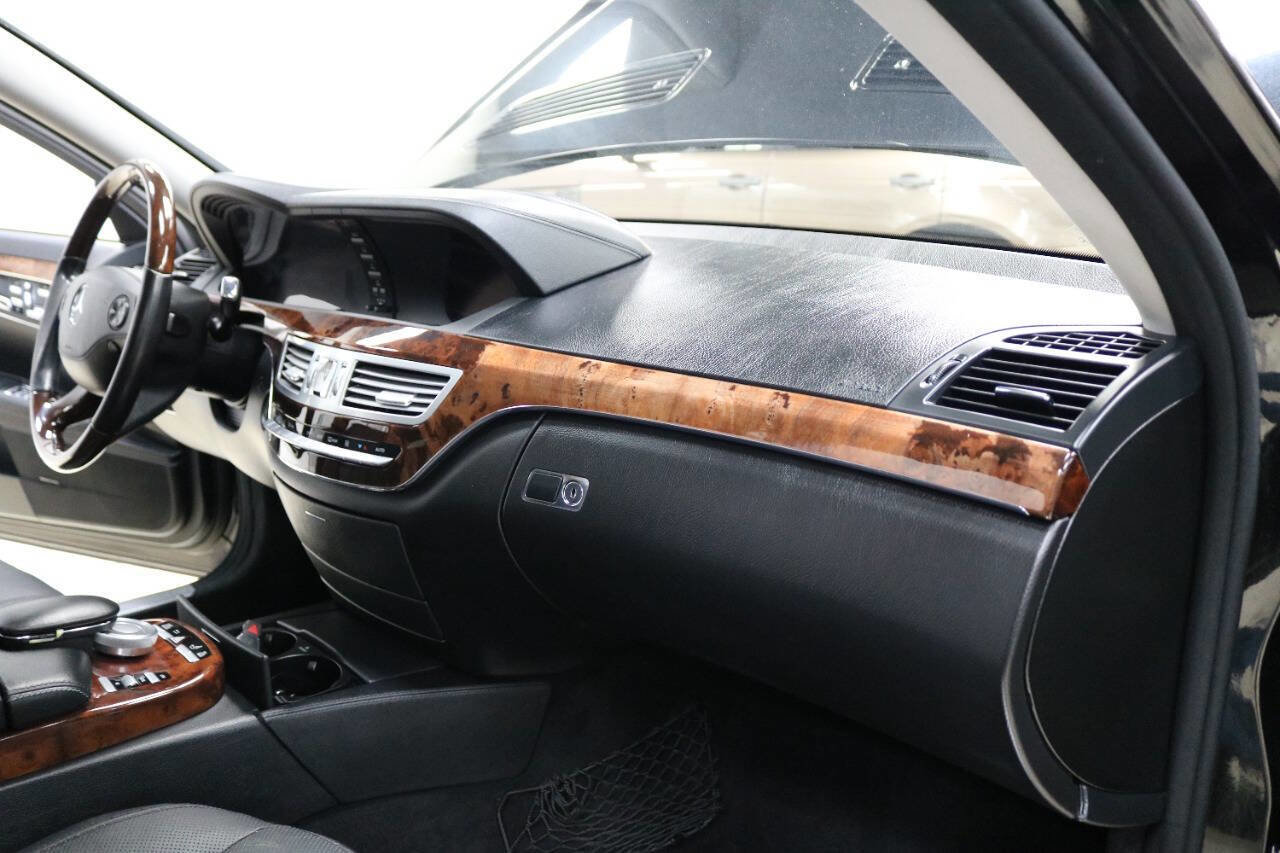 2007 Mercedes-Benz S 550