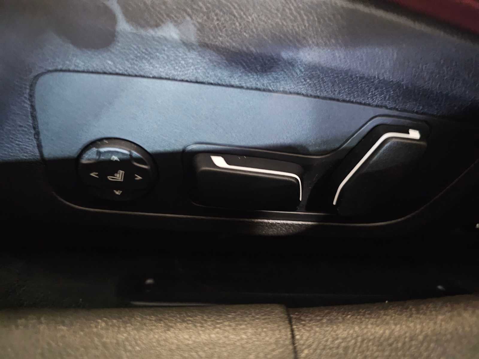 2025 BMW 330i xDrive Sedan