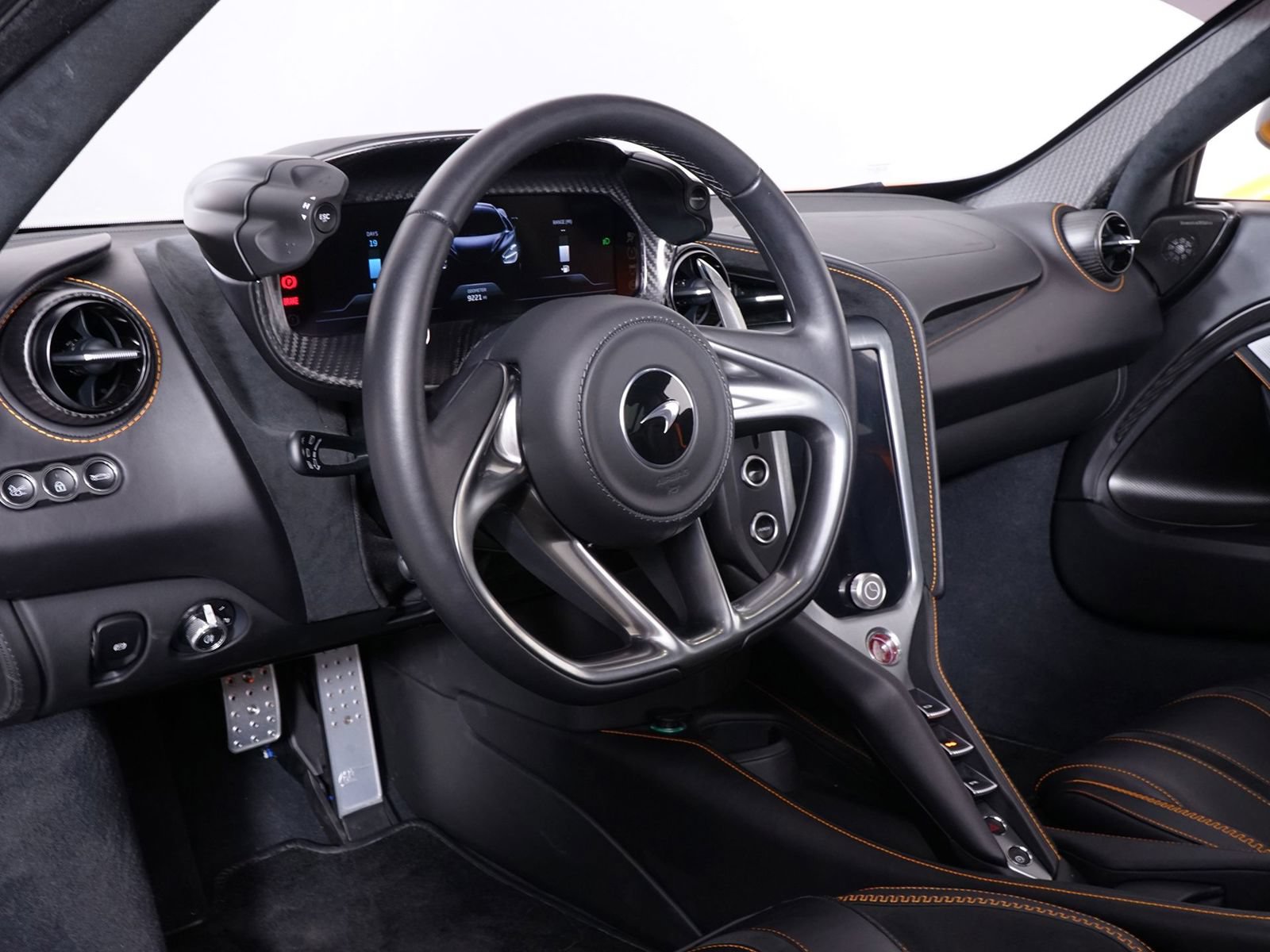 Used 2024 McLaren 750S photo 7