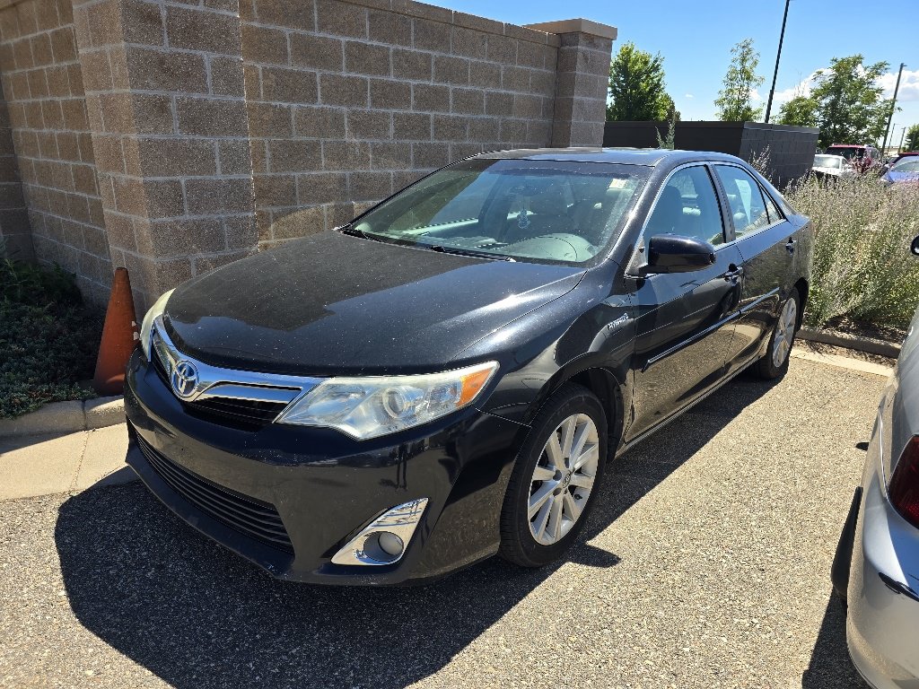 Used 2013 Toyota Camry XLE w/ Leather Pkg