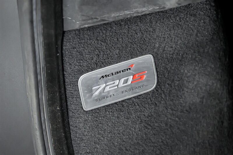 Used 2018 McLaren 720S photo 26