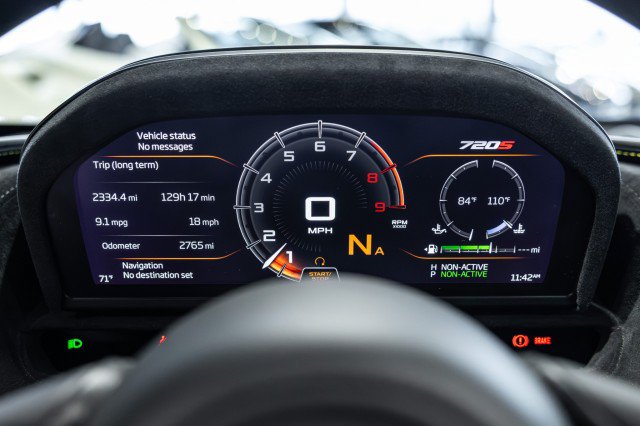 Used 2022 McLaren 720S Performance photo 40