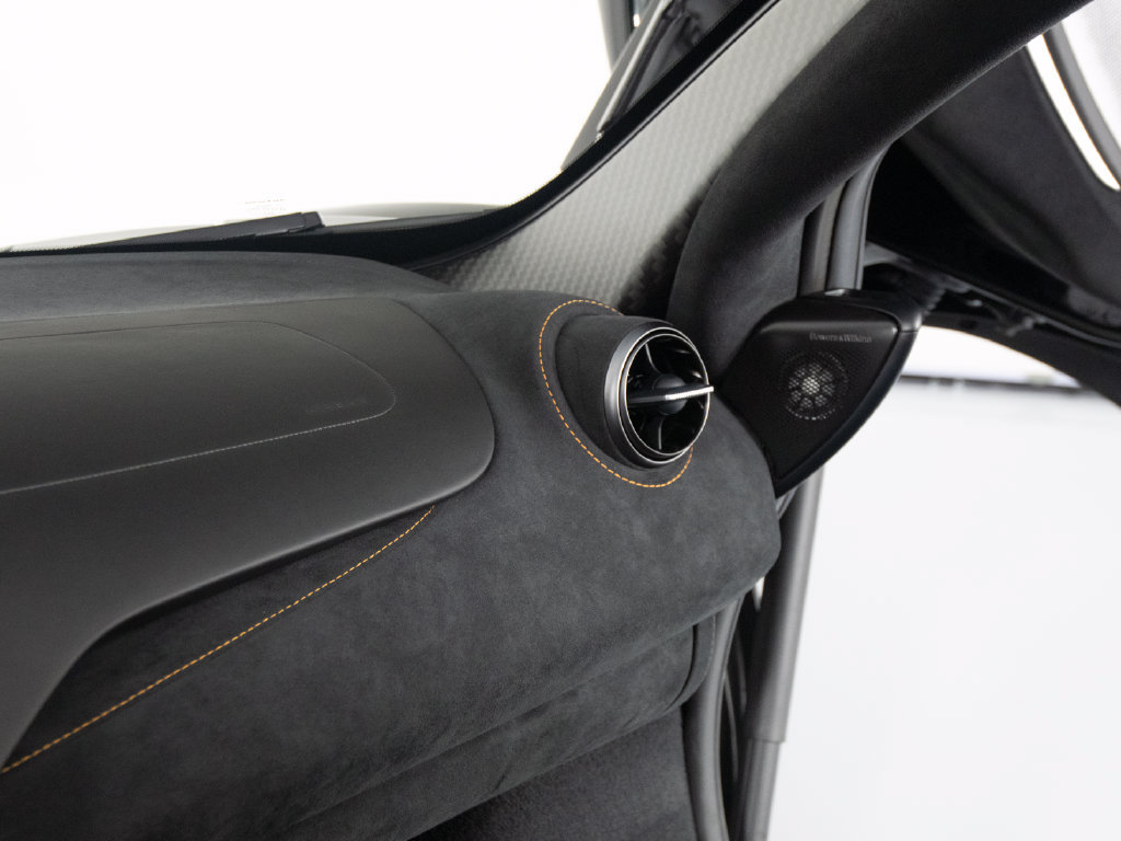 Used 2024 McLaren 750S Spider photo 24