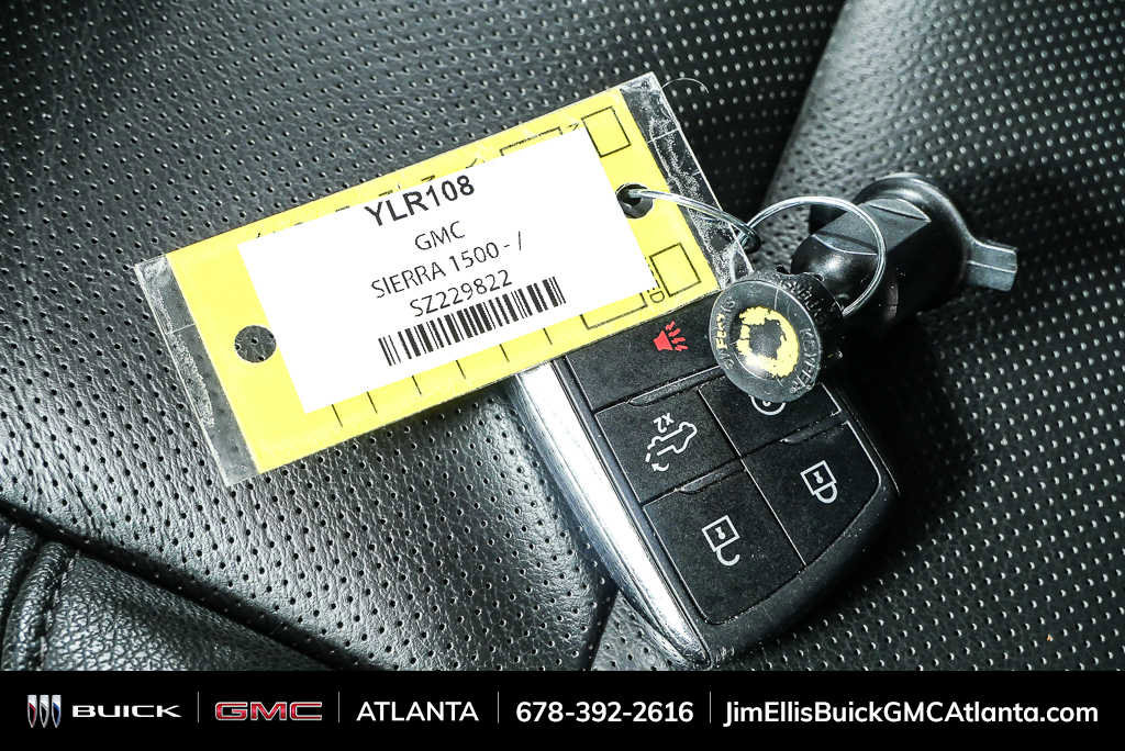 2025 GMC Sierra 1500 SLT