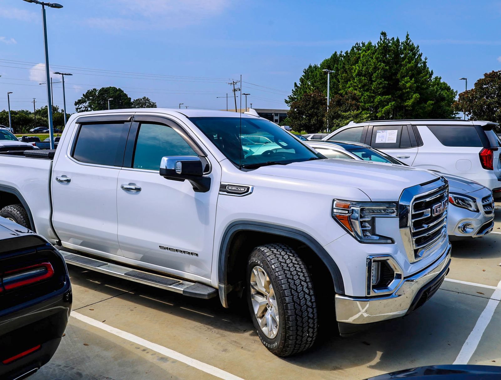 Used 2021 GMC Sierra 1500 SLT w/ SLT Premium Package