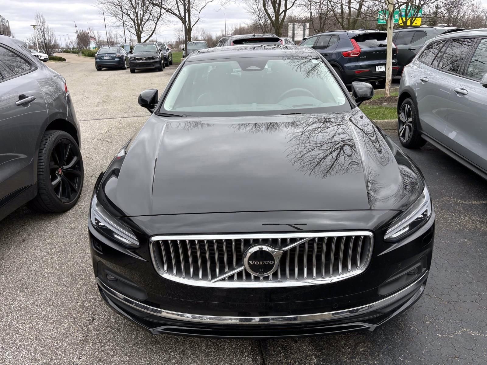 2023 Volvo S90 B6 Ultimate