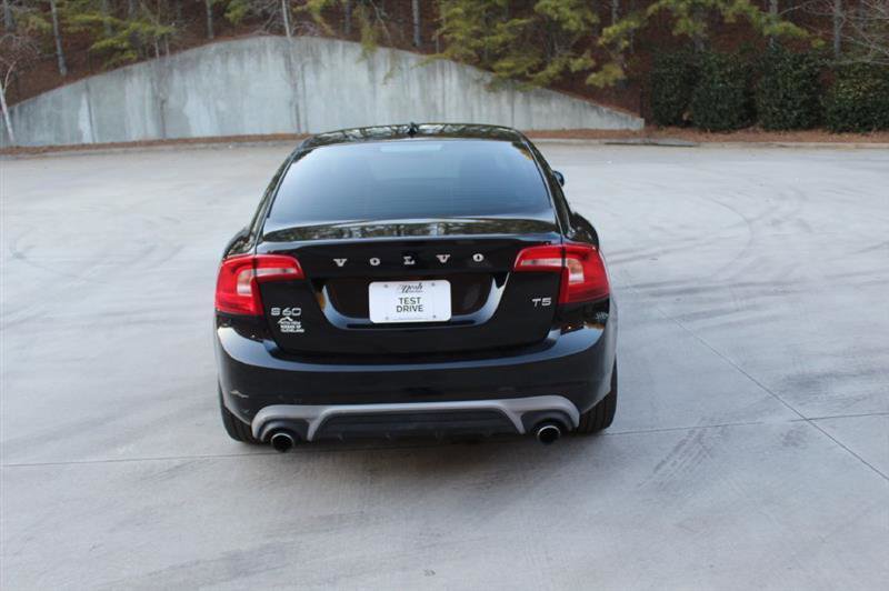 2017 Volvo S60 T5 Dynamic