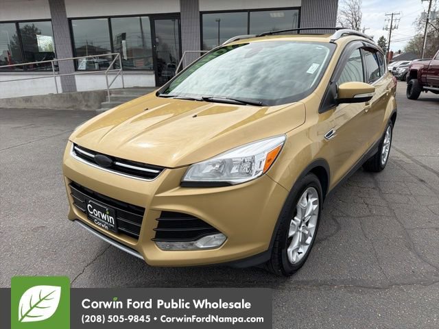 Used 2015 Ford Escape Titanium w/ Canadian Touring Package