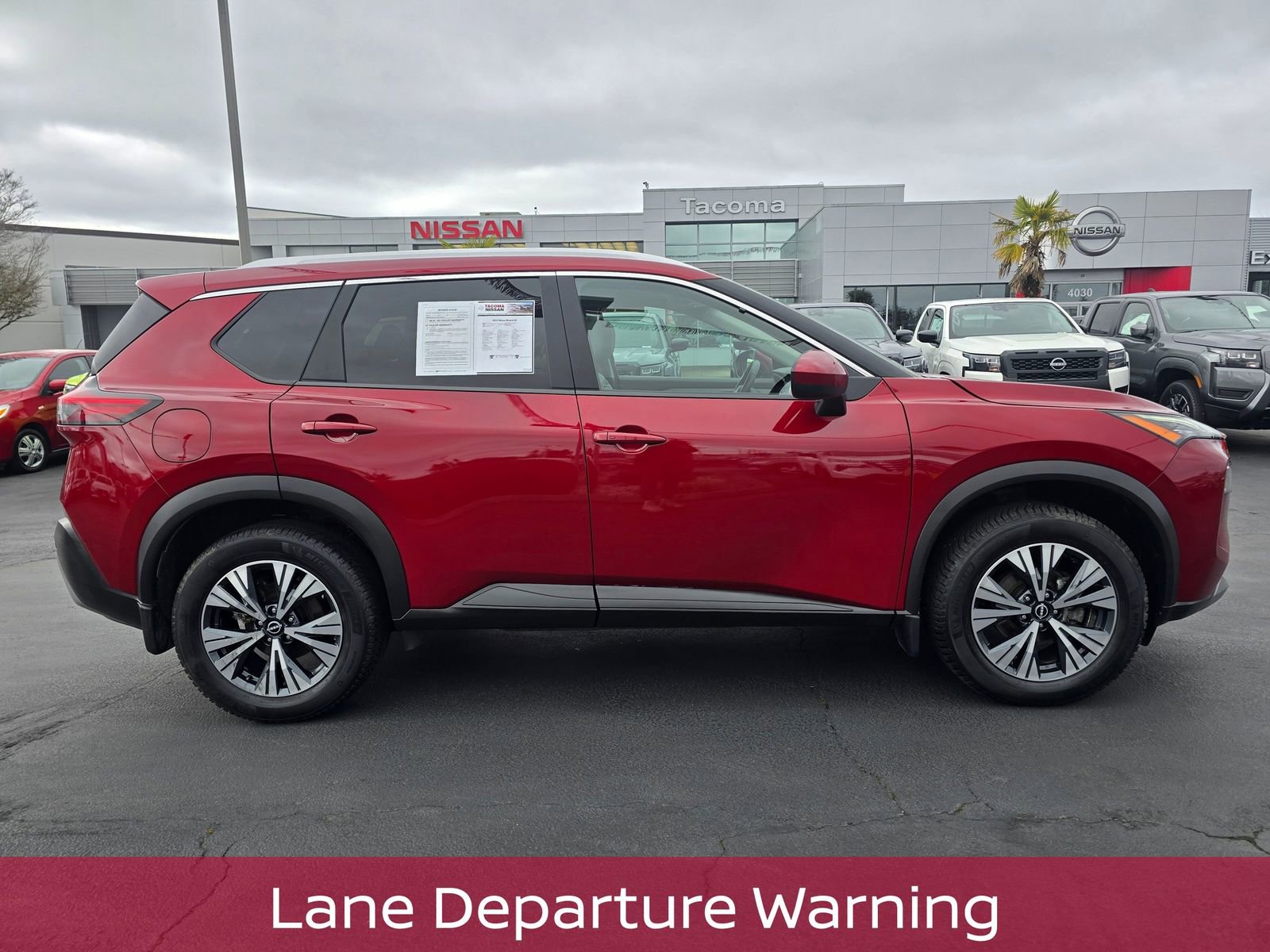 2023 Nissan Rogue SV