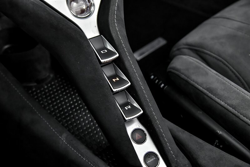 Used 2020 McLaren 720S Spider photo 37