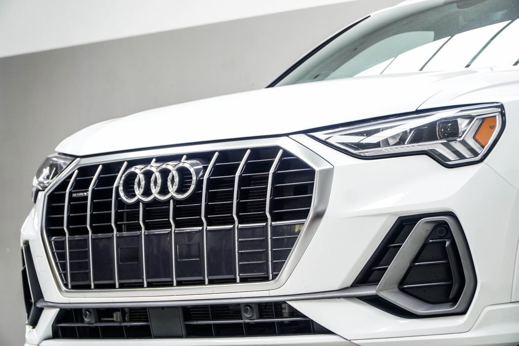 2025 Audi Q3 2.0T Premium
