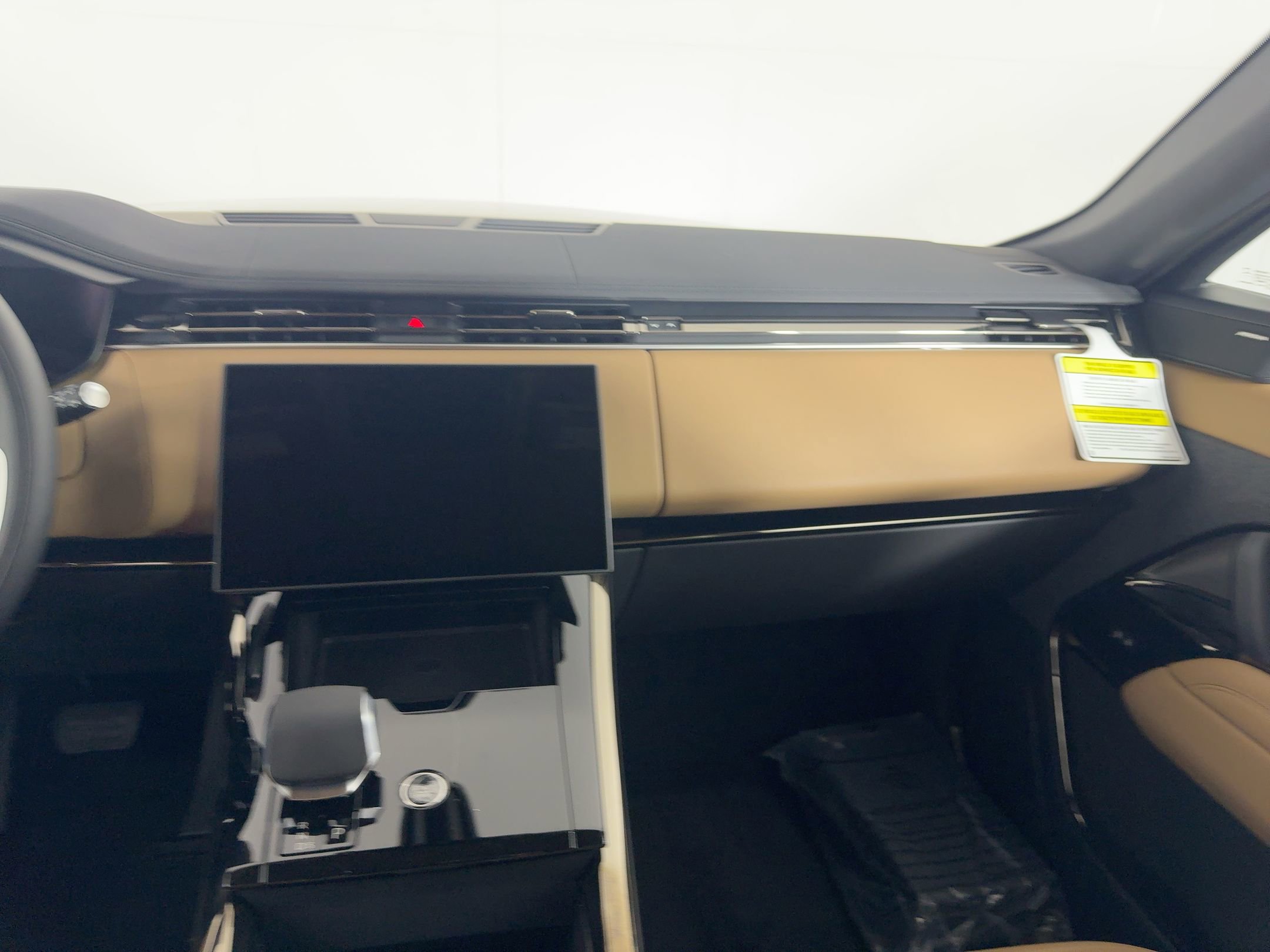 2026 Land Rover Range Rover Sport SE