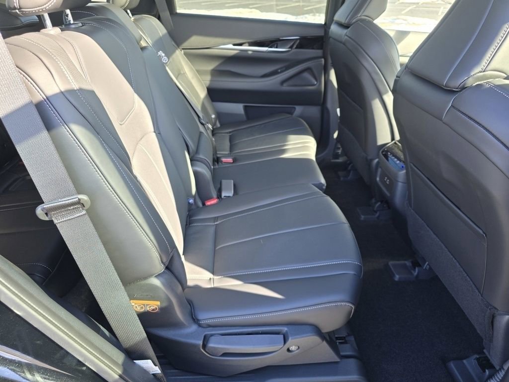 2025 INFINITI Qx60 Pure