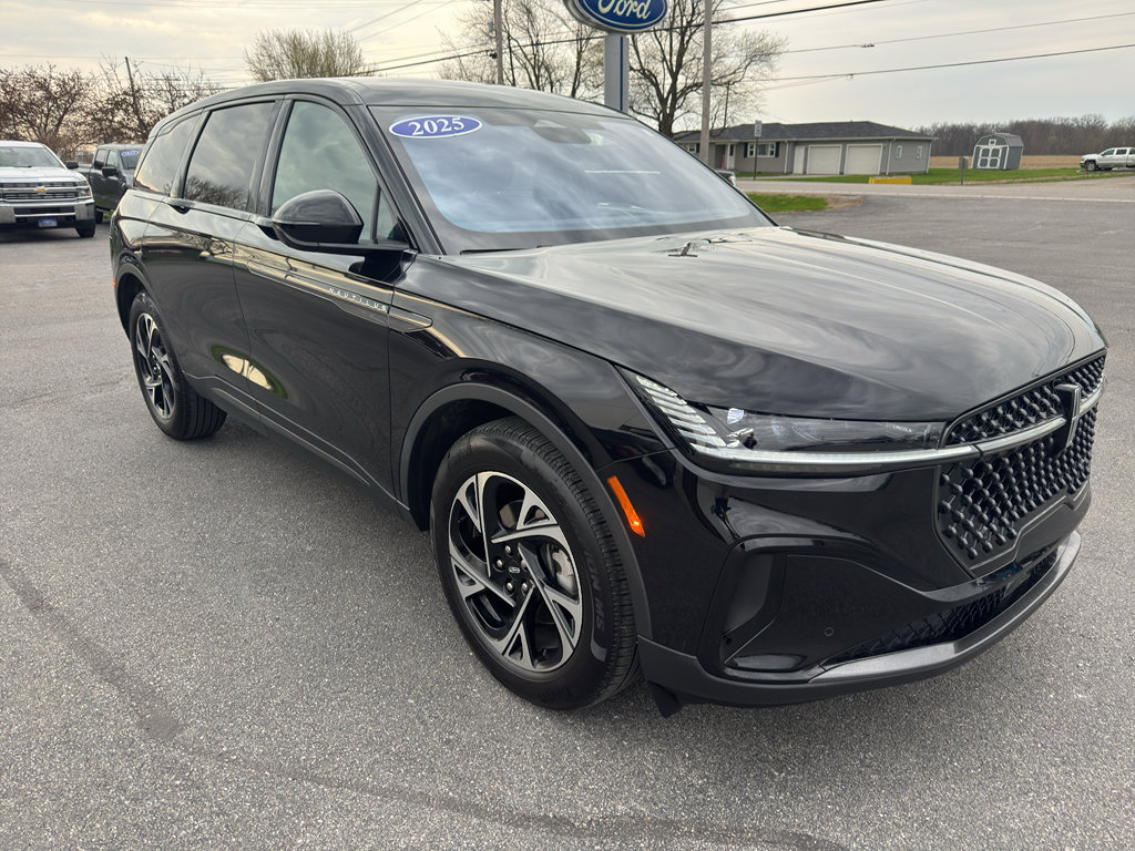 2025 Lincoln Nautilus Premier