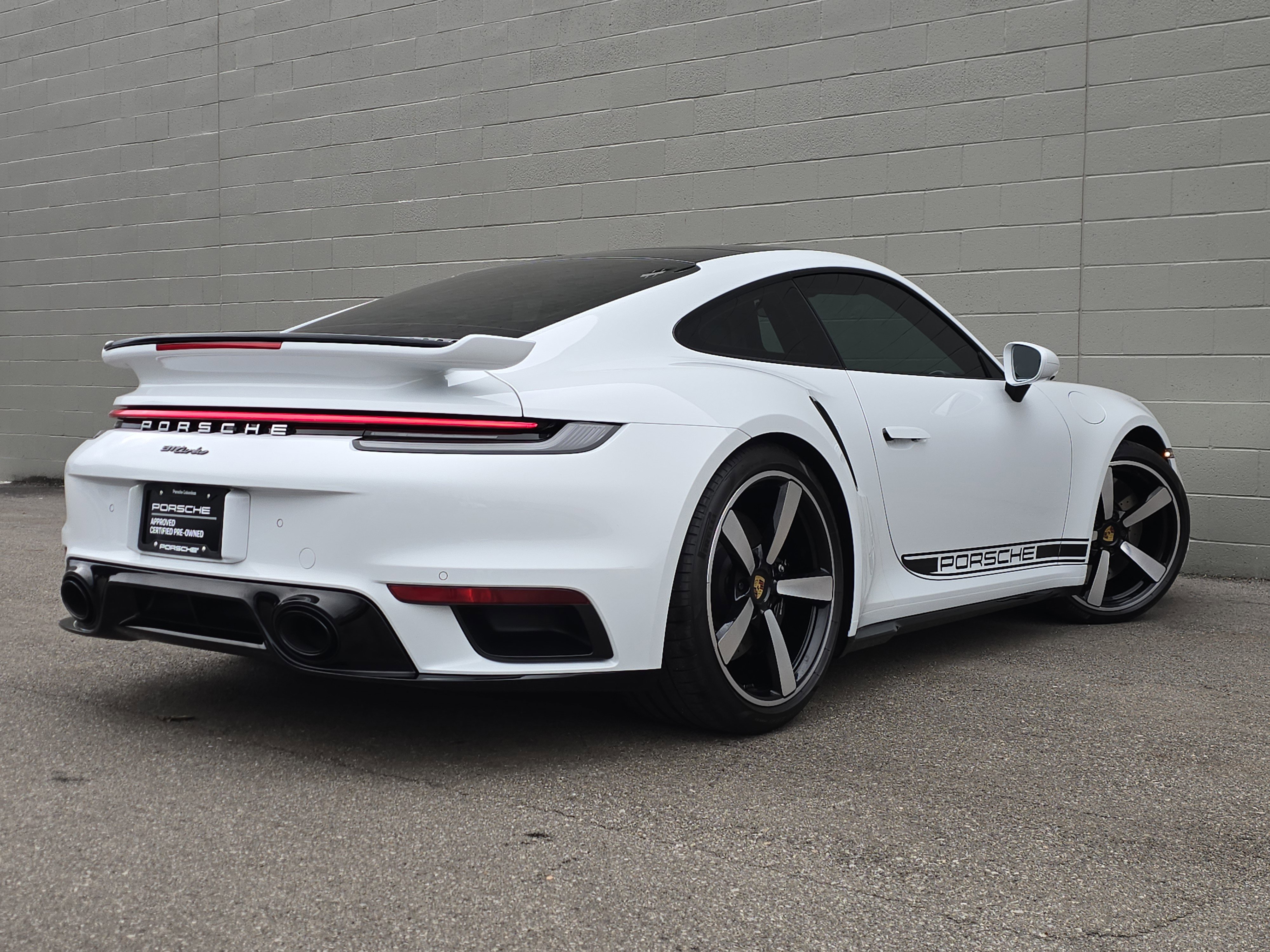 2023 Porsche 911 Turbo