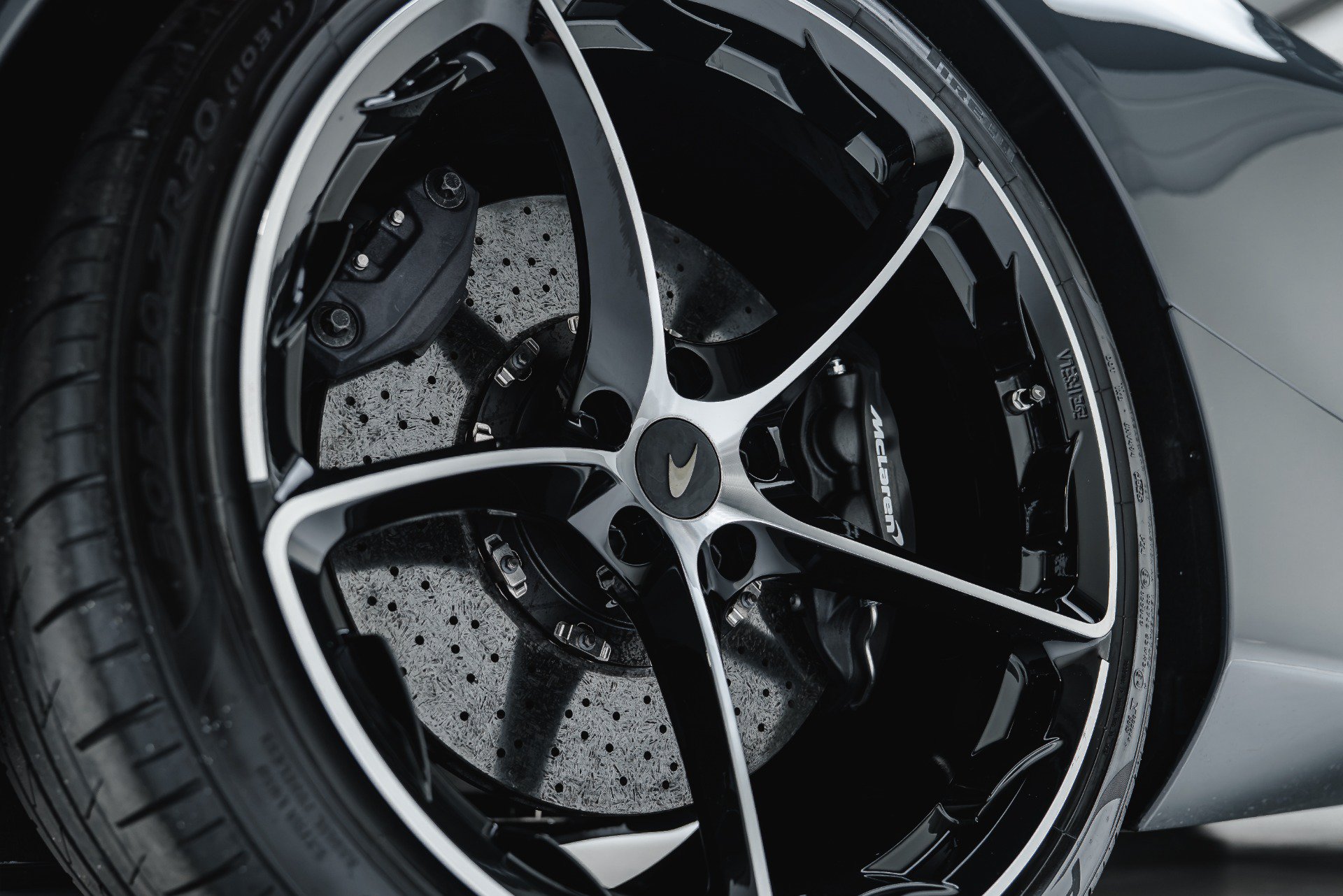 Used 2026 McLaren 750S Spider photo 44