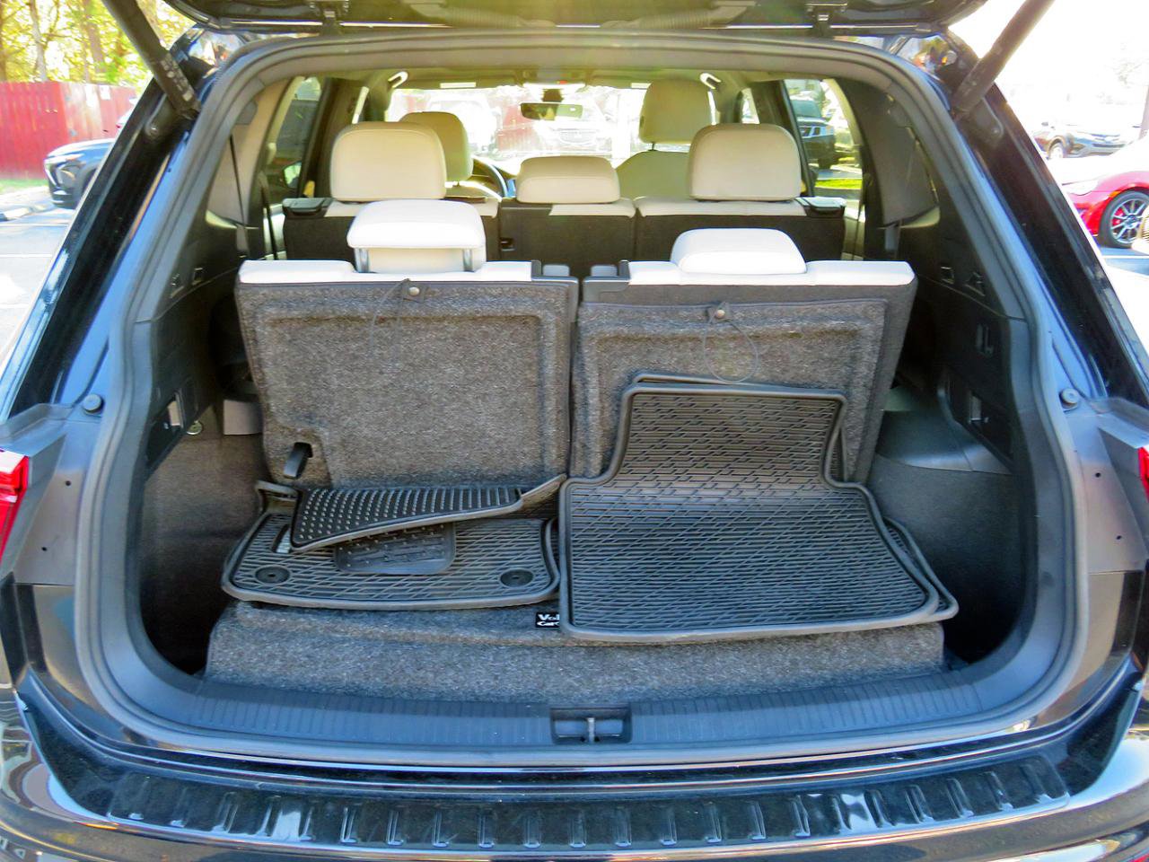 2023 Volkswagen Tiguan SE R-Line