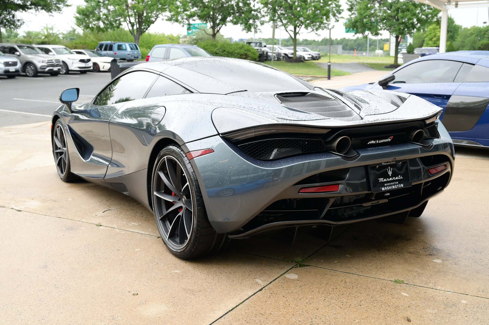 Used 2018 McLaren 720S Luxury photo 7