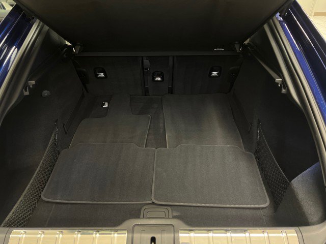 2024 Porsche Panamera 4