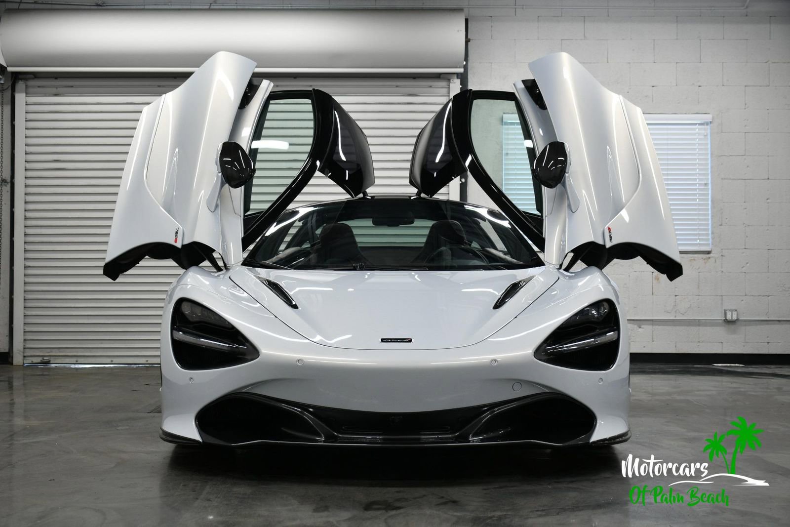 Used 2018 McLaren 720S photo 20