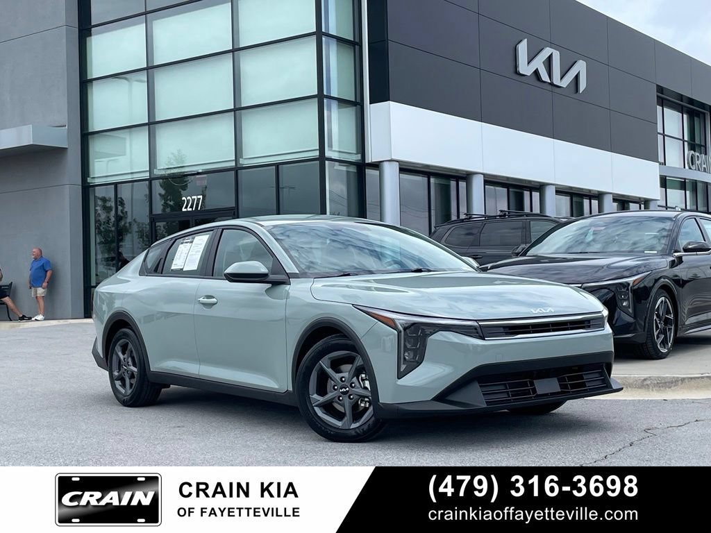 Certified 2025 Kia K4