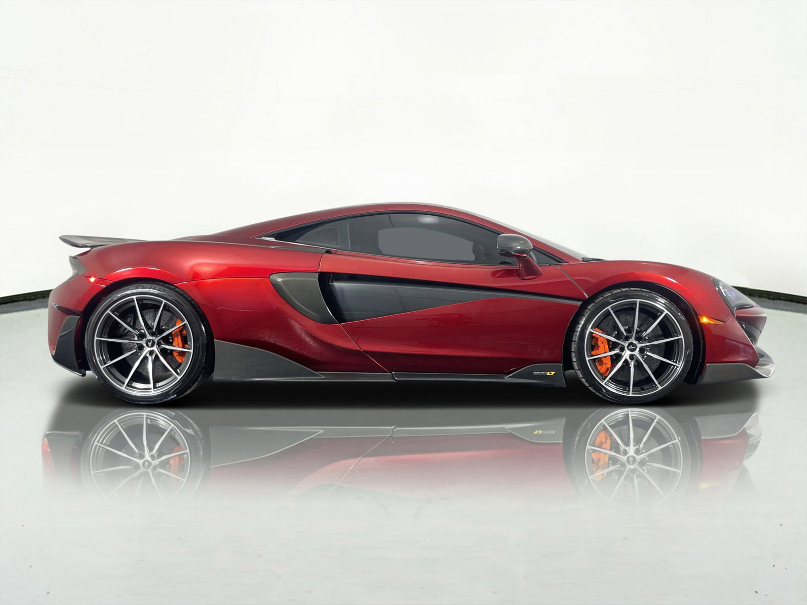 Used 2019 McLaren 600LT photo 9