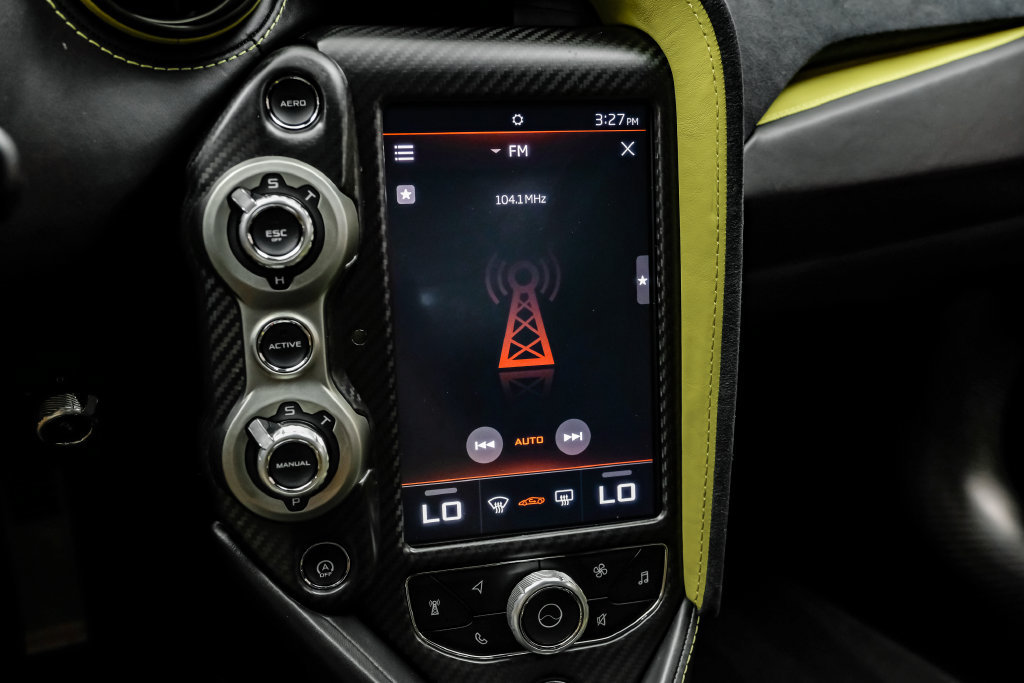 Used 2018 McLaren 720S Performance photo 28