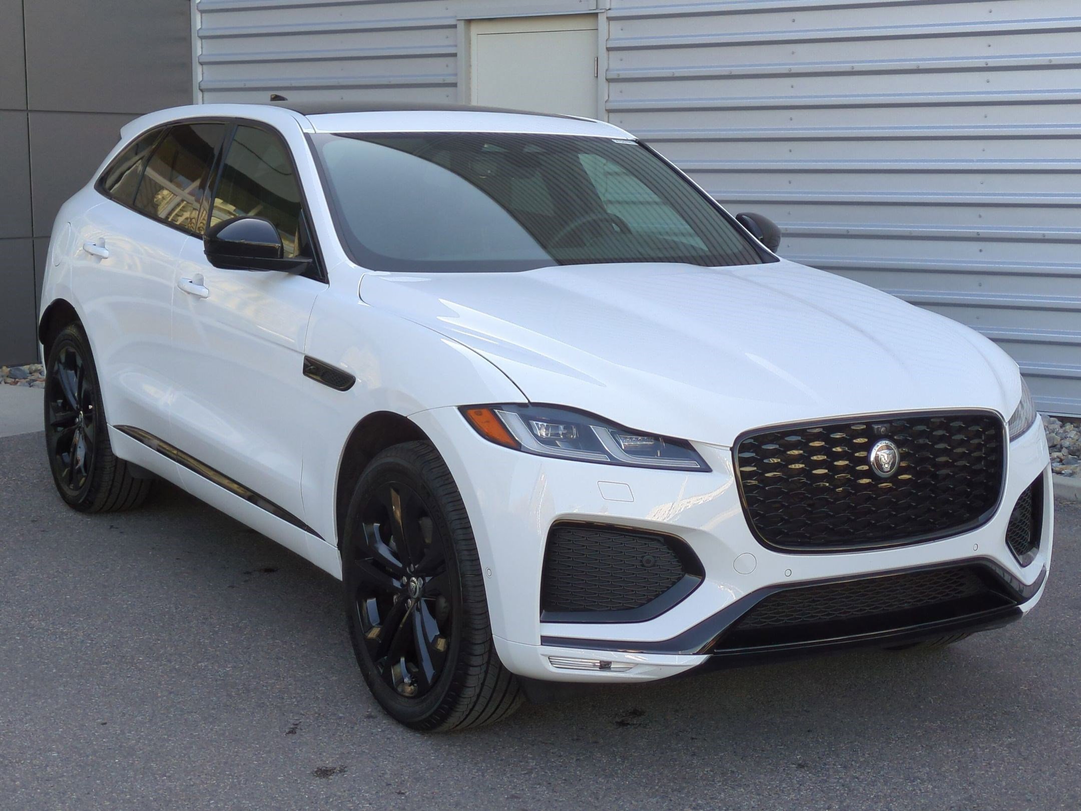 2026 Jaguar F-PACE R-Dynamic S