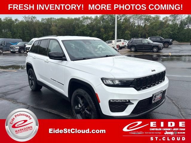 Used 2023 Jeep Grand Cherokee Limited w/ Black Appearance Package