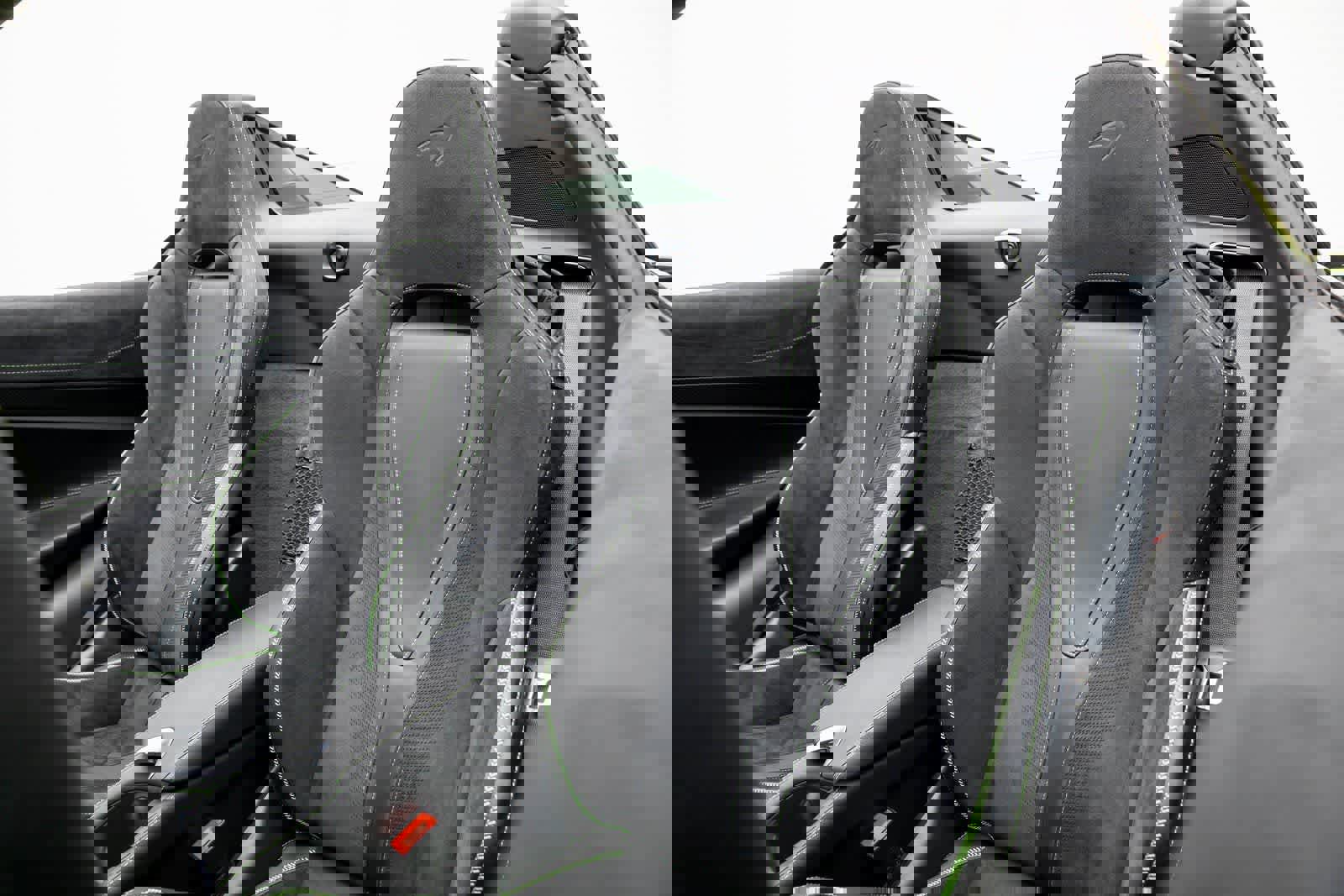 Used 2023 McLaren 720S Performance photo 11