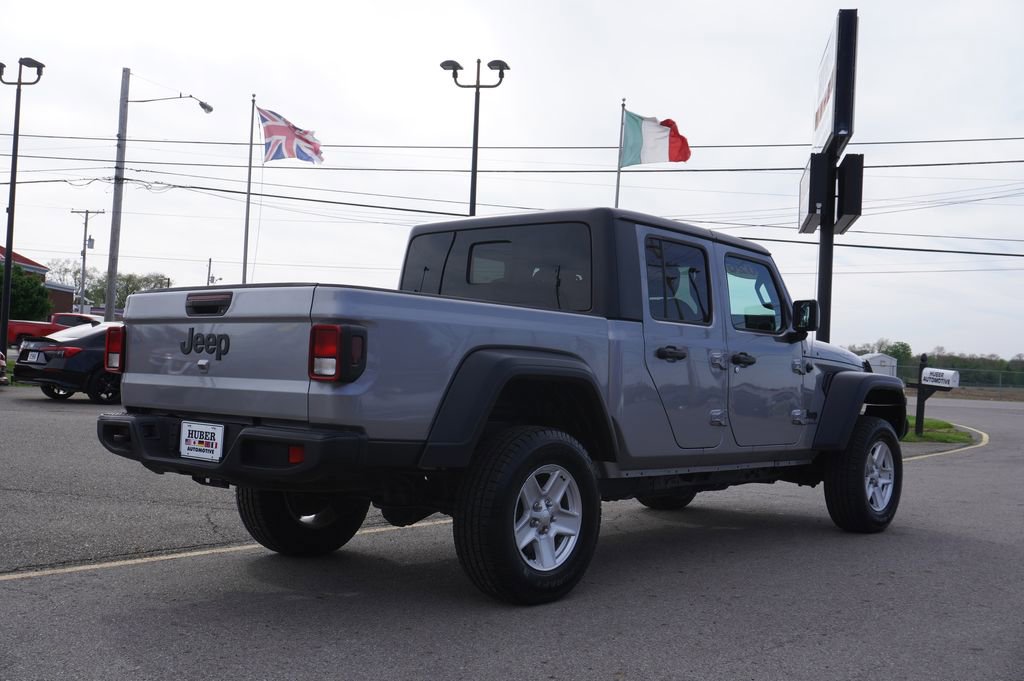 2020 Jeep Gladiator Sport