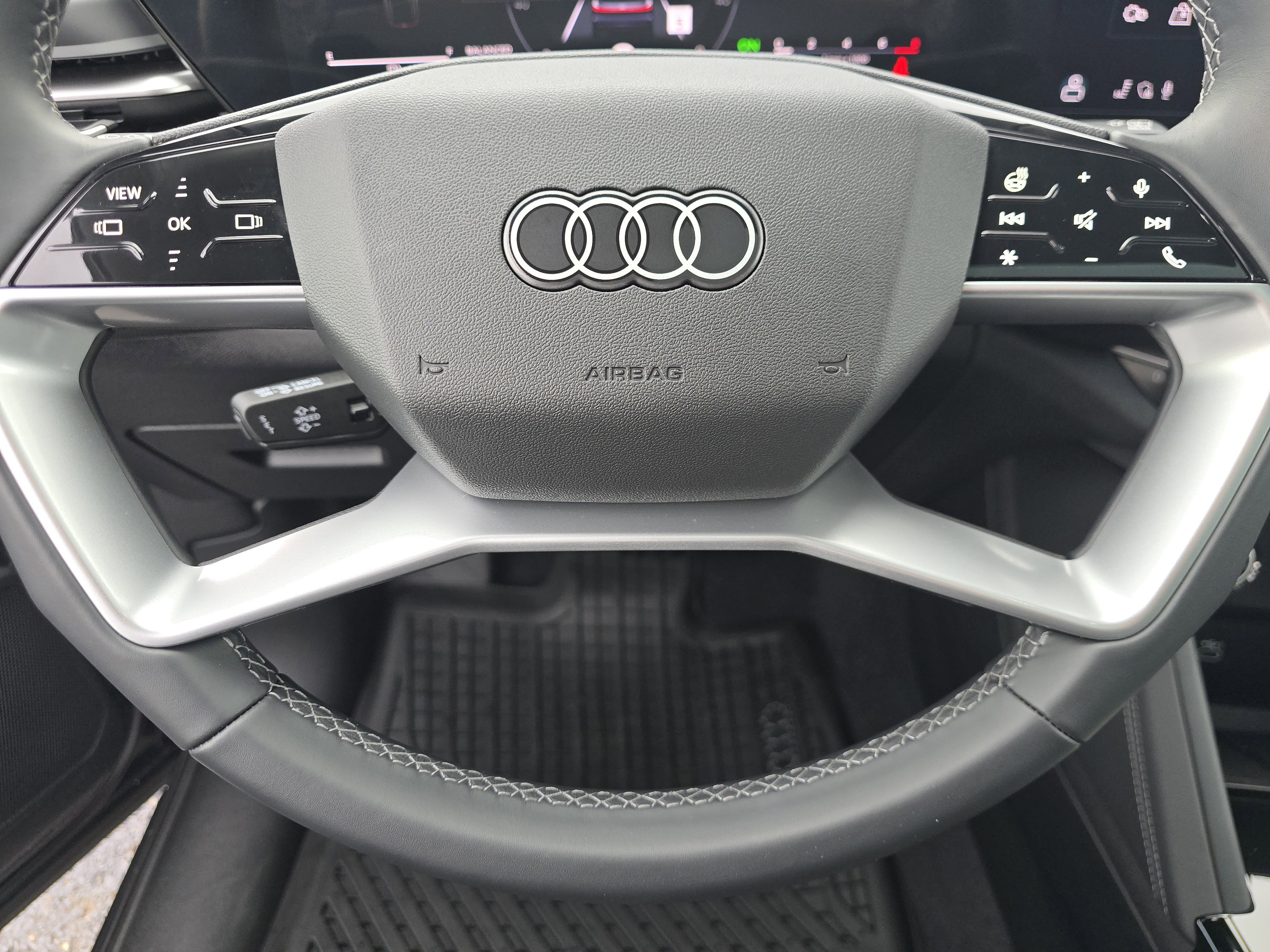 2025 Audi Q5 Premium
