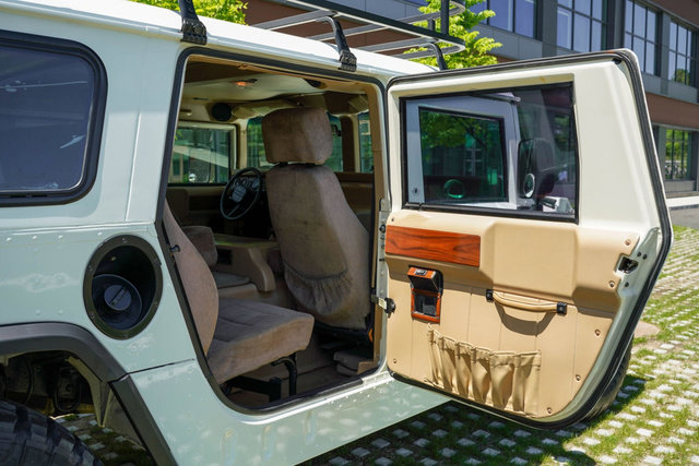 1995 HUMMER H1 4-Door Wagon