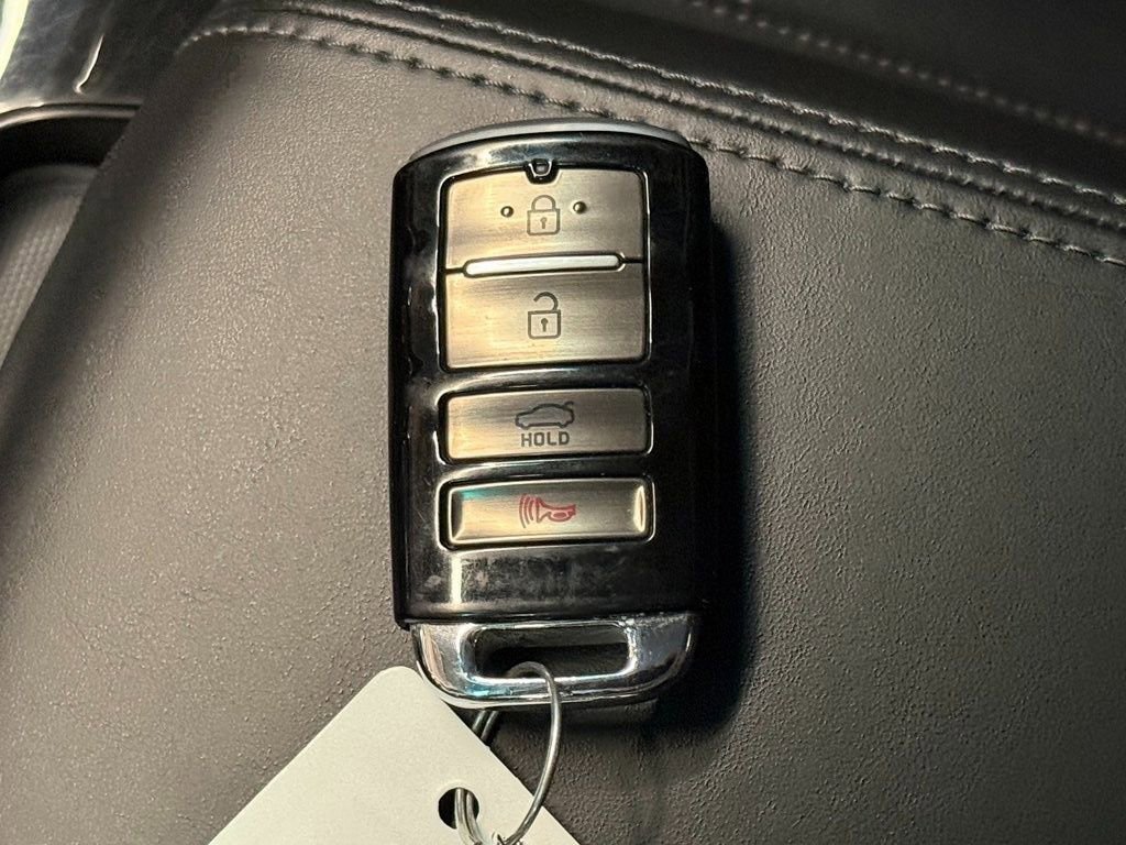 2018 Kia Cadenza Premium