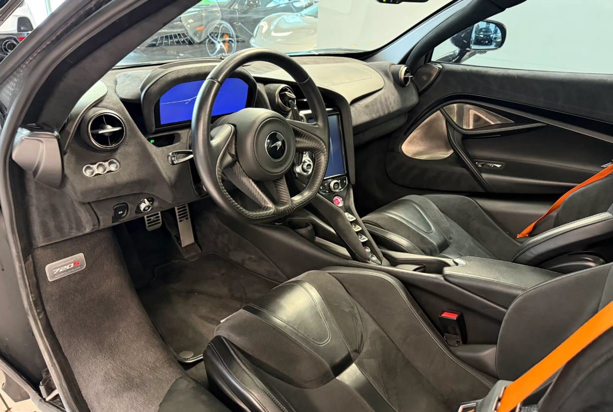 Used 2019 McLaren 720S 3