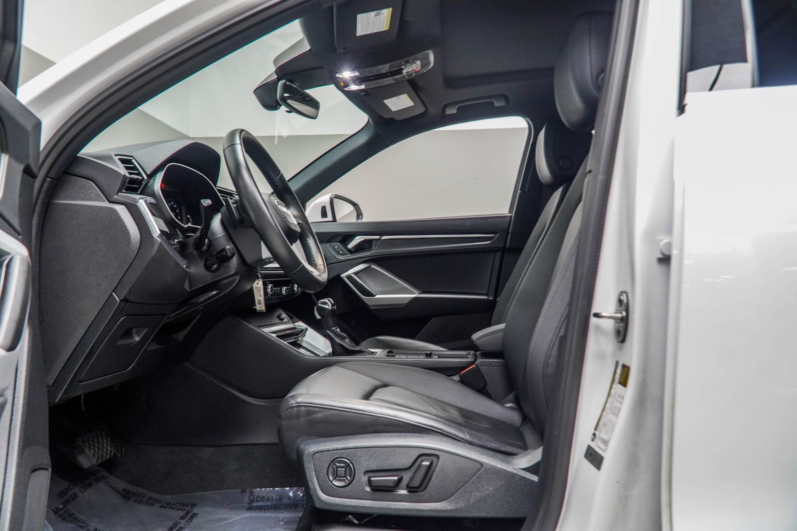 2025 Audi Q3 2.0T Premium