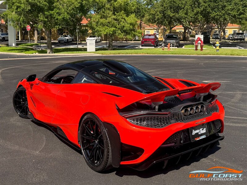 Used 2021 McLaren 765LT photo 39