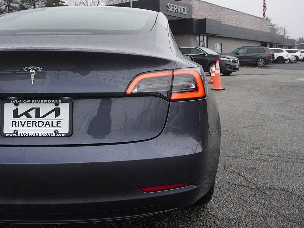 2023 Tesla Model 3 Standard Range